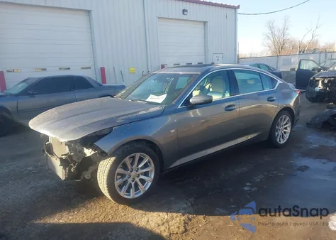 2020 Cadillac Ct5 Luxury z USA, uszkodzony, nr VIN 1G6DX5RK1L0137938